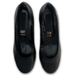 Γυναικεία δερμάτινη γόβα W24230