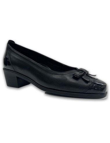 Γυναικεία δερμάτινη γόβα W24440