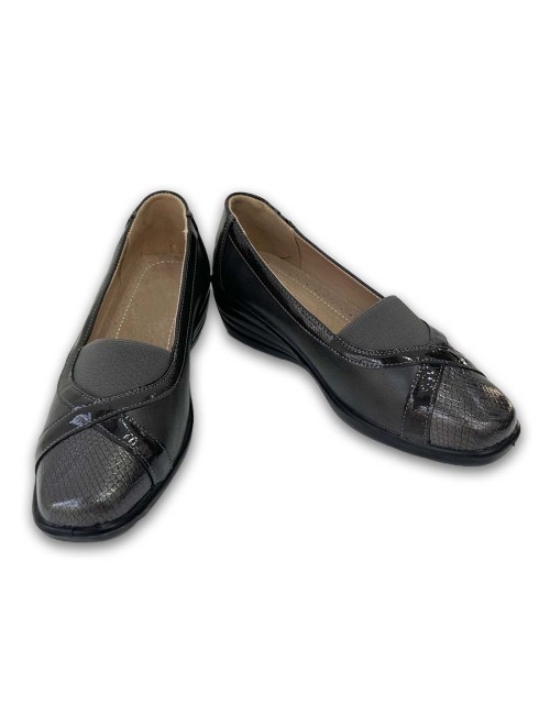 Γυναικεία μοκασίνια W23627