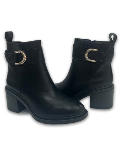 Μποτάκια με φερμουάρ και τακούνι W241672