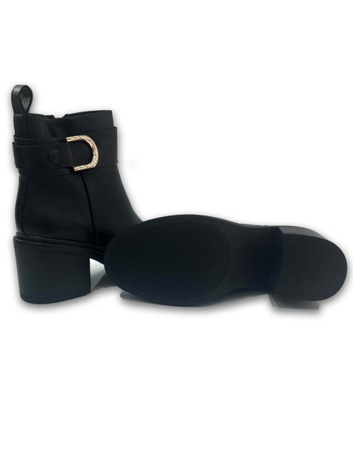 Μποτάκια με φερμουάρ και τακούνι W241672