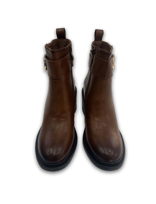 Μποτάκια με φερμουάρ και τακούνι W241672