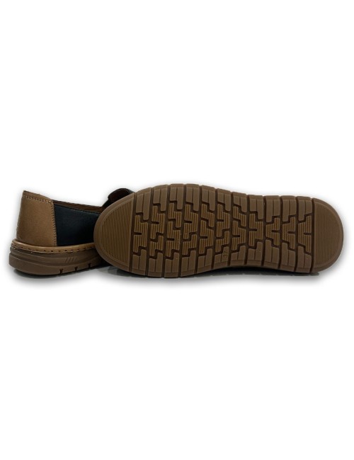 Γυναικεία δερμάτινα μοκασίνια W25F304