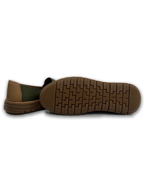 Γυναικεία δερμάτινα μοκασίνια W25F304