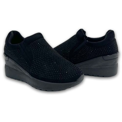 Γυναικεία sneakers slip on W242302B