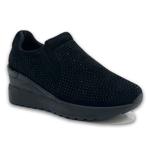 Γυναικεία sneakers slip on W242302B